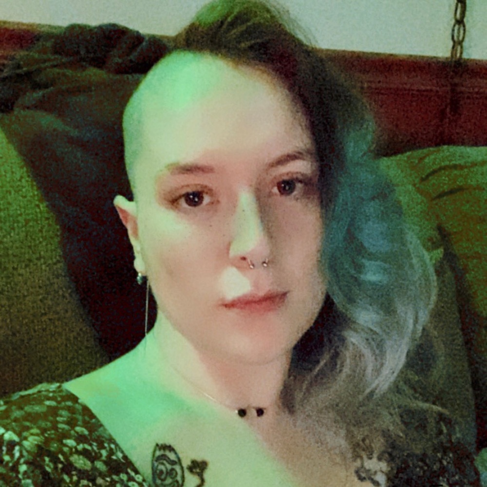 Meet your Posher, Chenoa